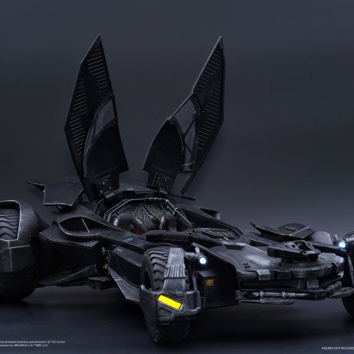 Cyril Mengoumou's awesome 1/12 batmobile pictures! image