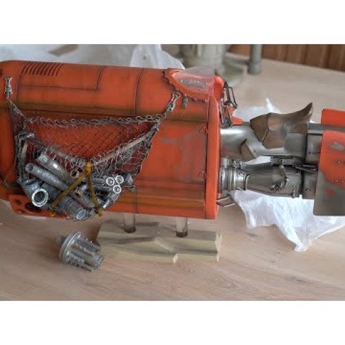 Unboxing and assembly instruction for Rey's Sand Speeder image